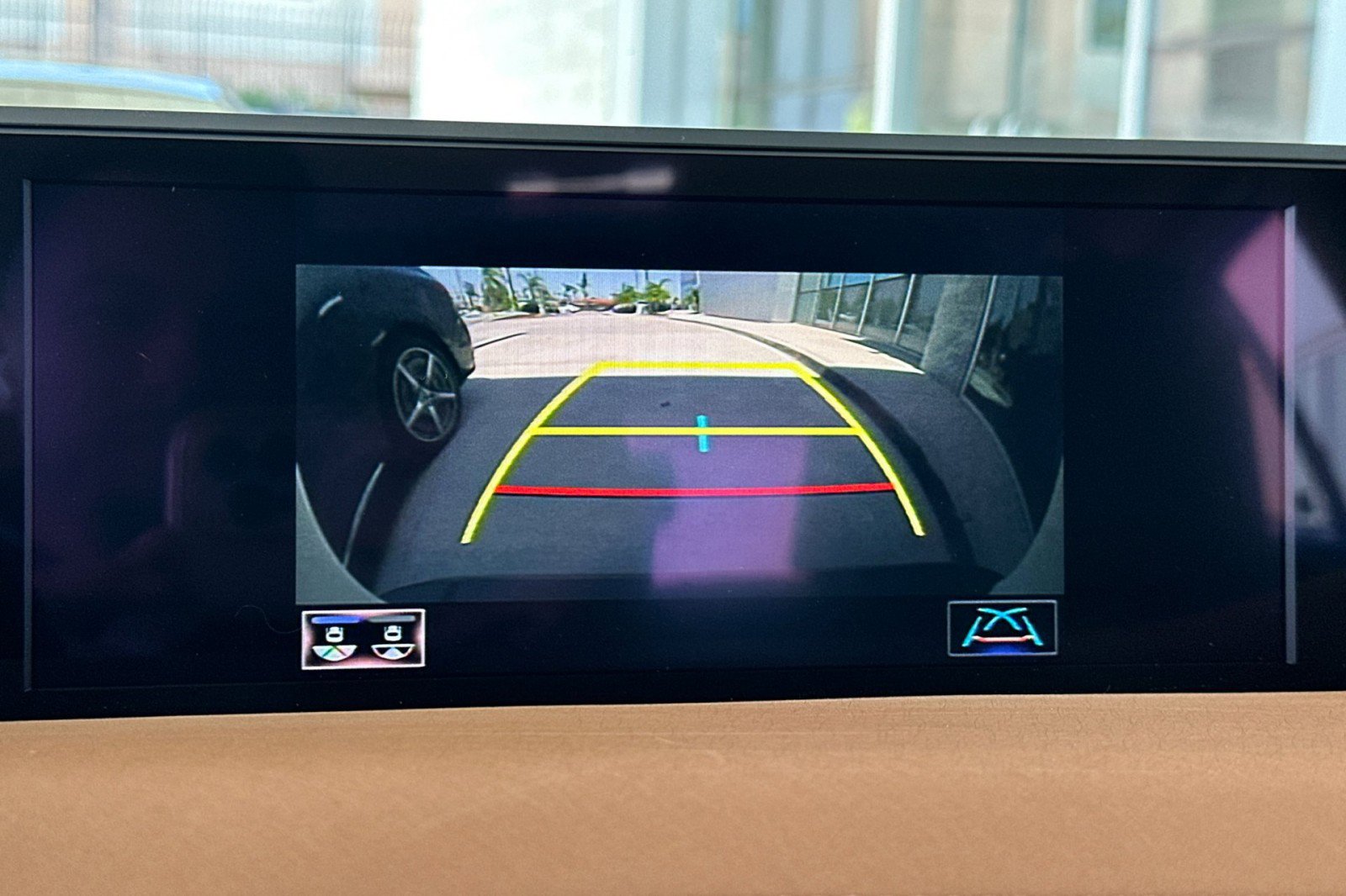 Used 2019 Lexus UX 250h w/ Accessory Package 2 AWD/4WD image 20