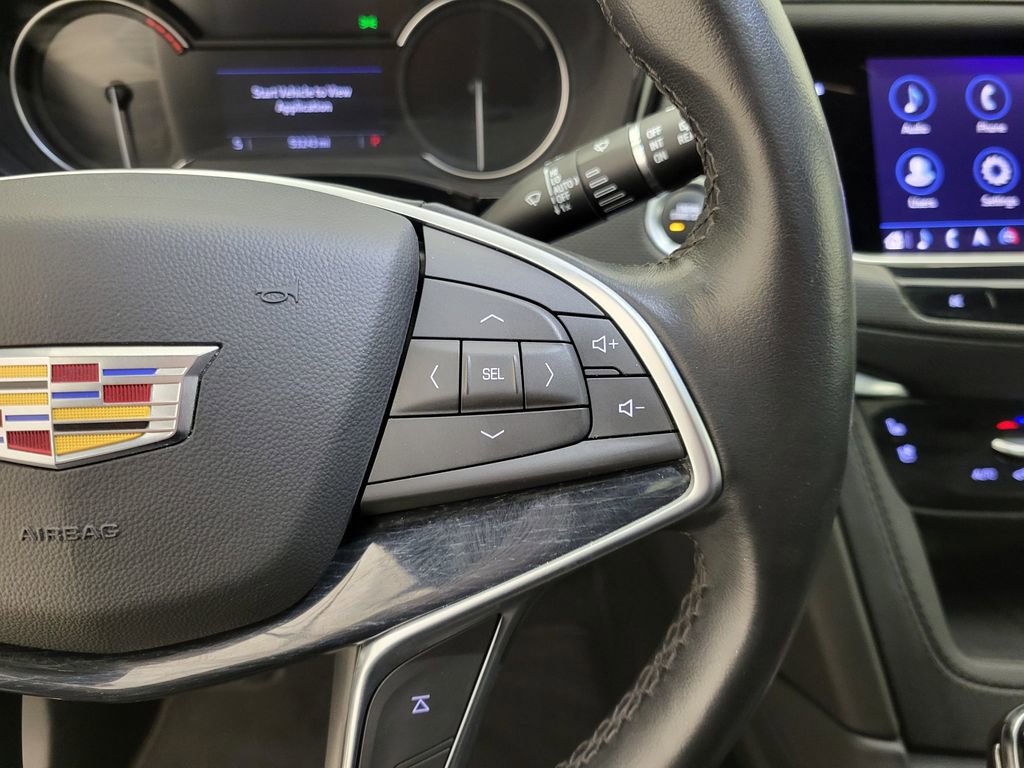 Used 2024 Cadillac XT5 Premium Luxury image 9