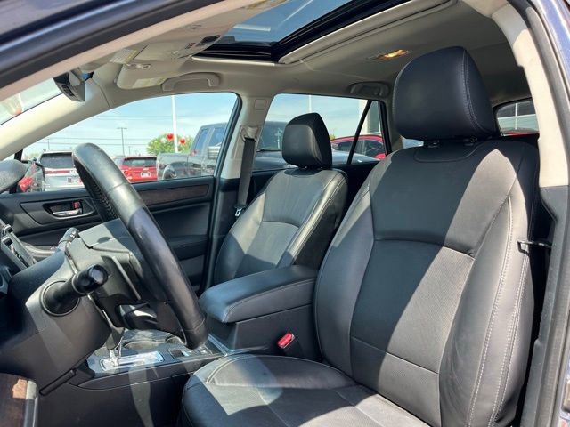 Used 2017 Subaru Outback 2.5i Limited AWD/4WD image 18