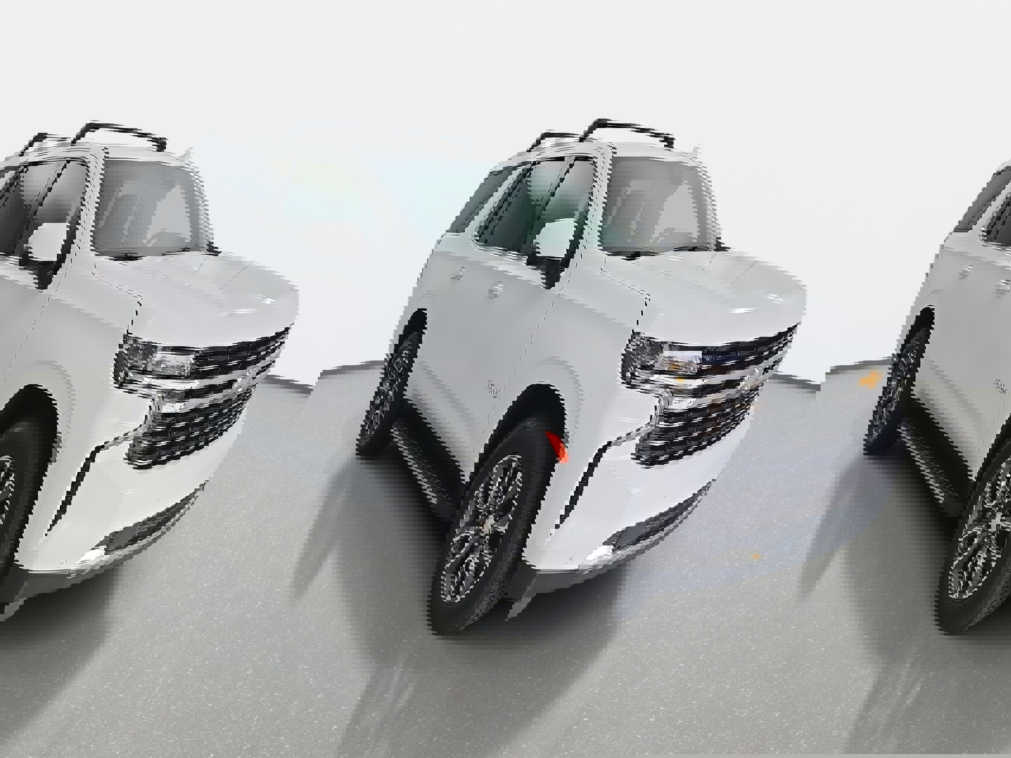 Used 2023 Chevrolet Tahoe LT w/ Luxury Package image 3