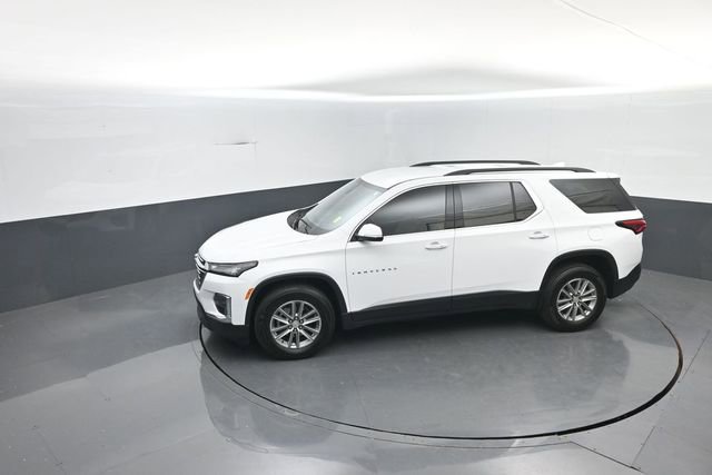 Used 2023 Chevrolet Traverse LT image 12