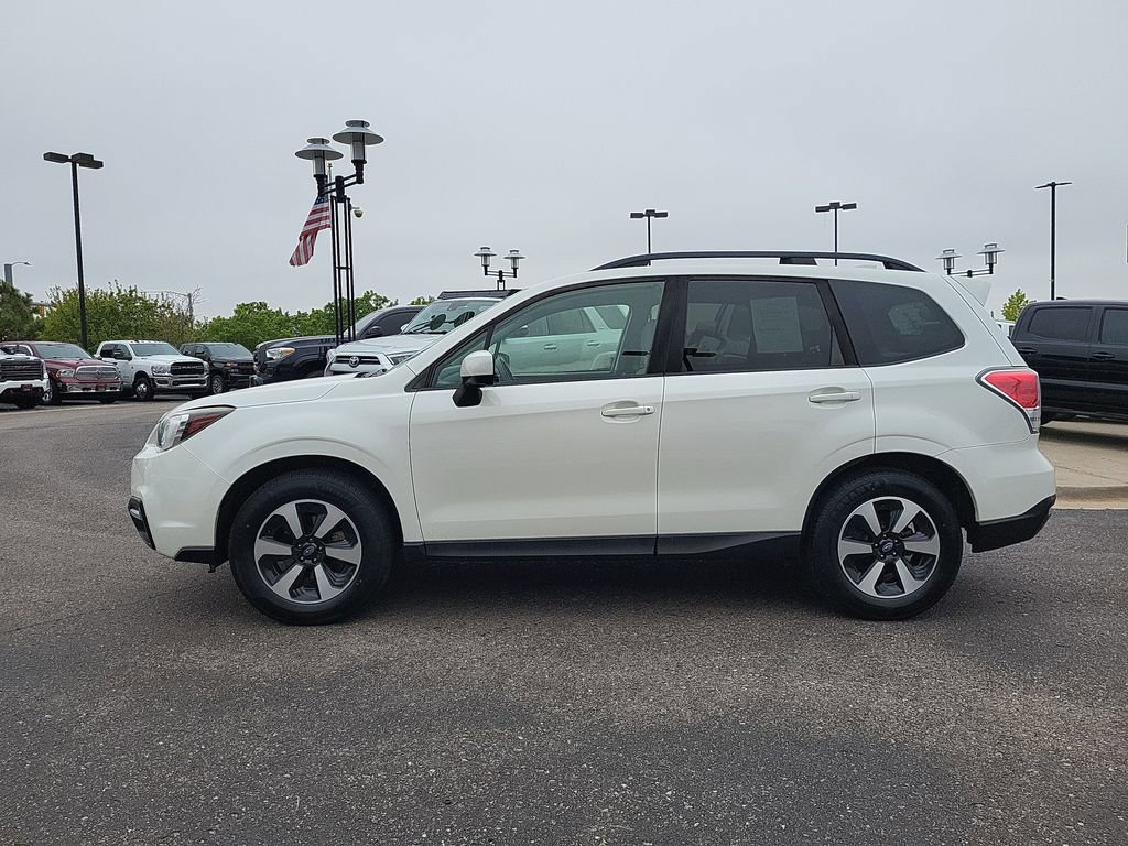 Used 2018 Subaru Forester 2.5i Premium AWD/4WD image 7