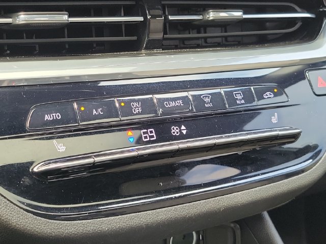 Used 2024 Buick Envista Avenir FWD image 30