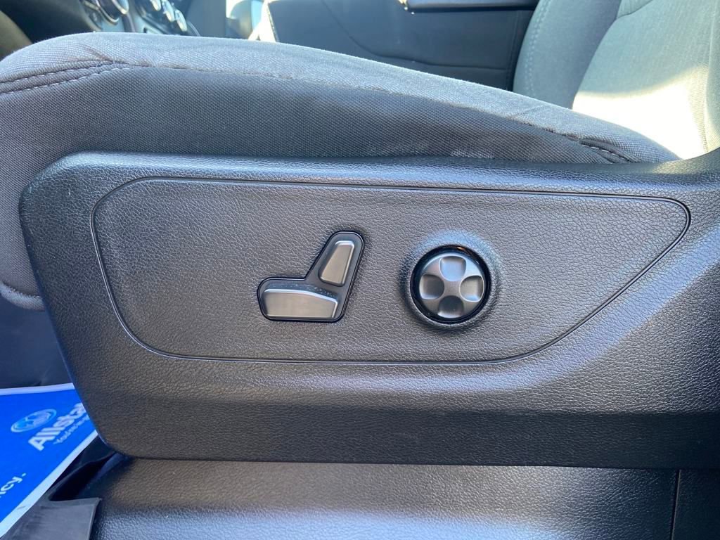 Used 2021 RAM 1500 Big Horn image 14