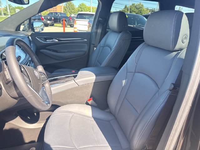 Used 2023 Buick Enclave Essence w/ Experience Buick Package AWD/4WD image 13