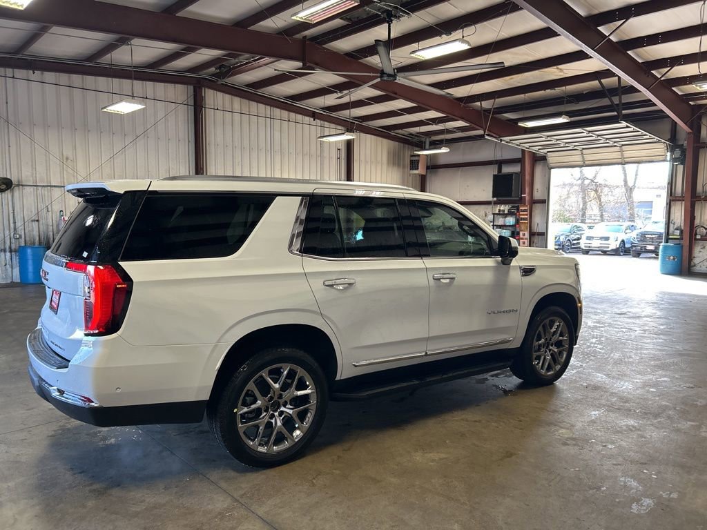 New 2026 GMC Yukon Elevation image 4