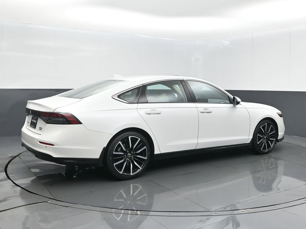 Certified 2023 Honda Accord Touring image 22