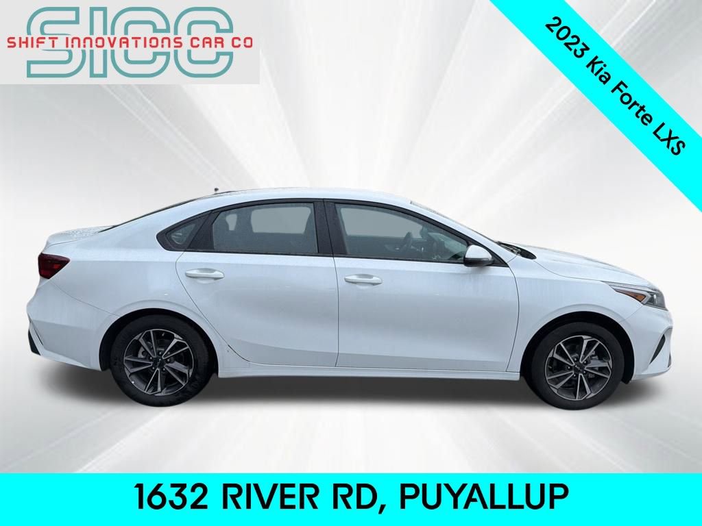 Used 2023 Kia Forte LXS w/ LXS Technology Package image 7