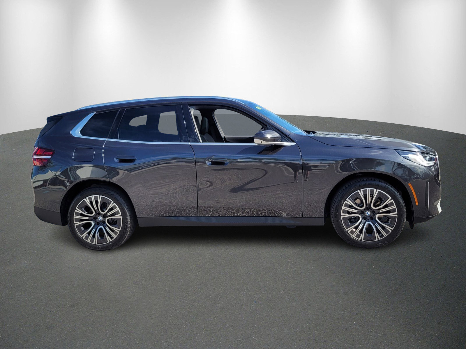 New 2025 BMW X3 xDrive30i w/ Premium Package image 8