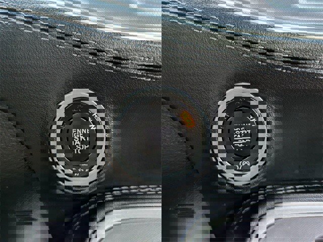 Used 2022 Dodge Challenger R/T w/ Plus Package image 26