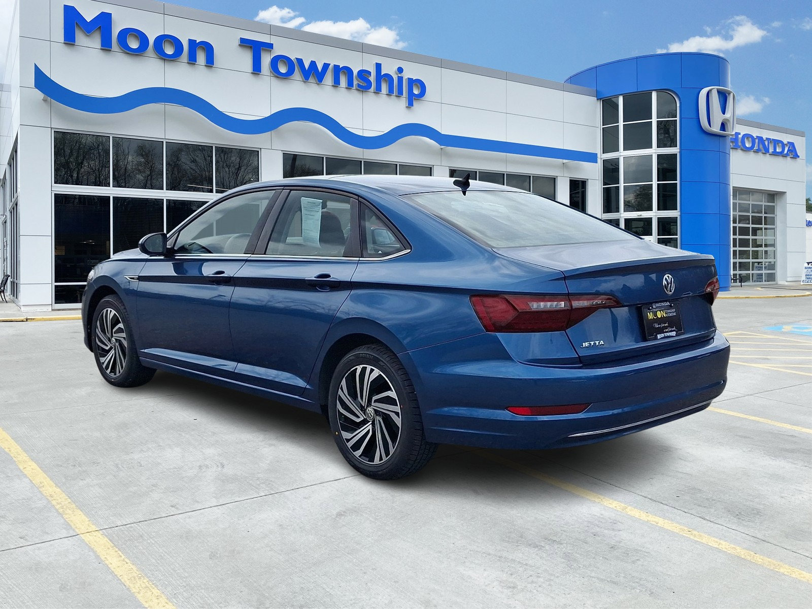 Used 2021 Volkswagen Jetta SEL image 4