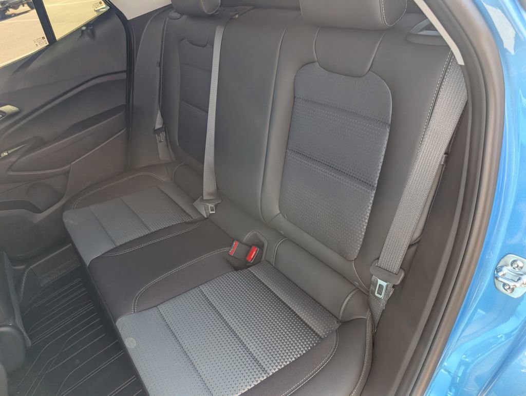 New 2026 Chevrolet Trax LT w/ Driver Confidence Package FWD image 12