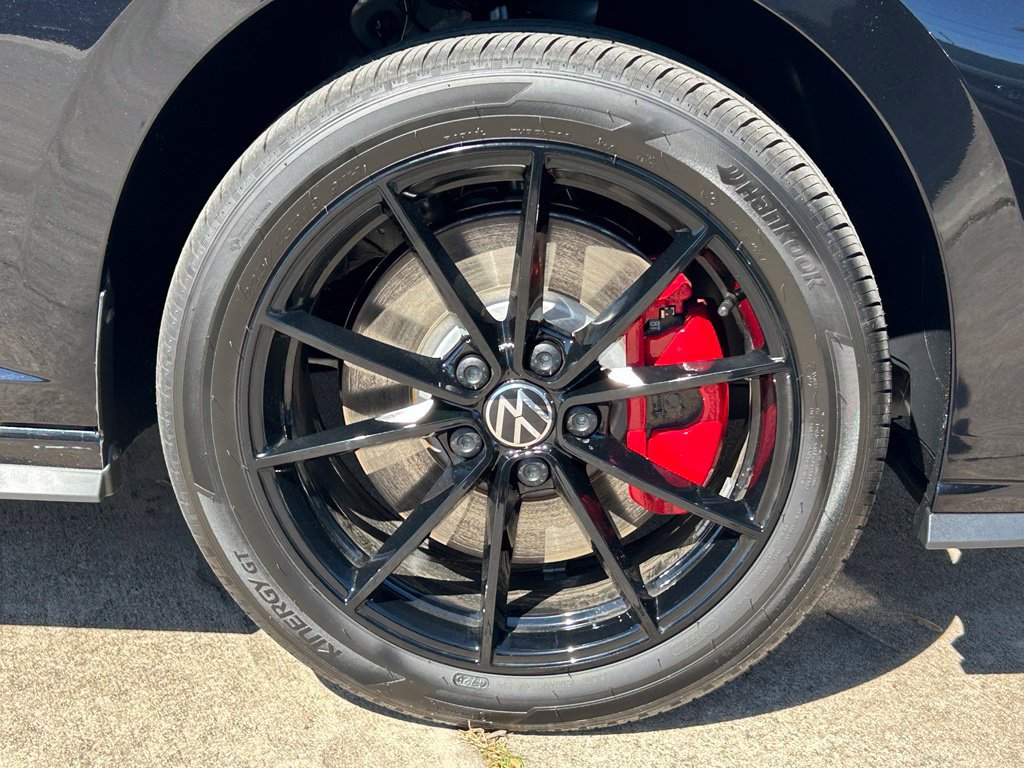 New 2027 Volkswagen Jetta GLI Autobahn FWD image 40