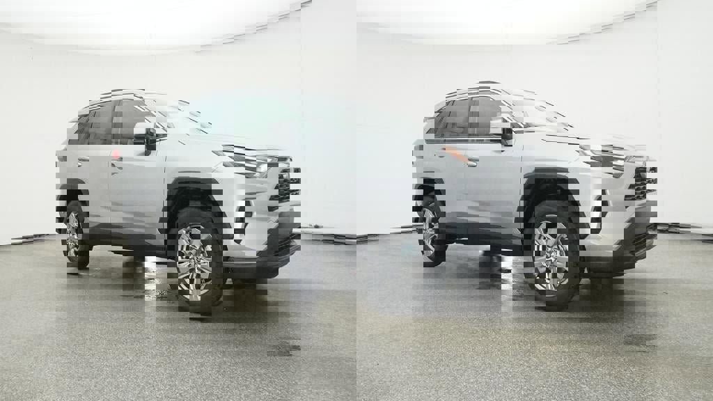 New 2025 Toyota RAV4 XLE image 29