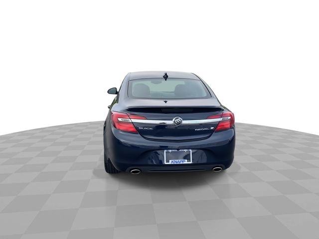 Used 2017 Buick Regal Sport Touring FWD image 7