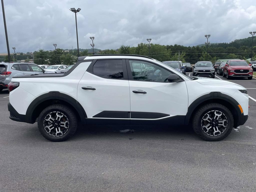Used 2025 Hyundai Santa Cruz XRT AWD/4WD image 2