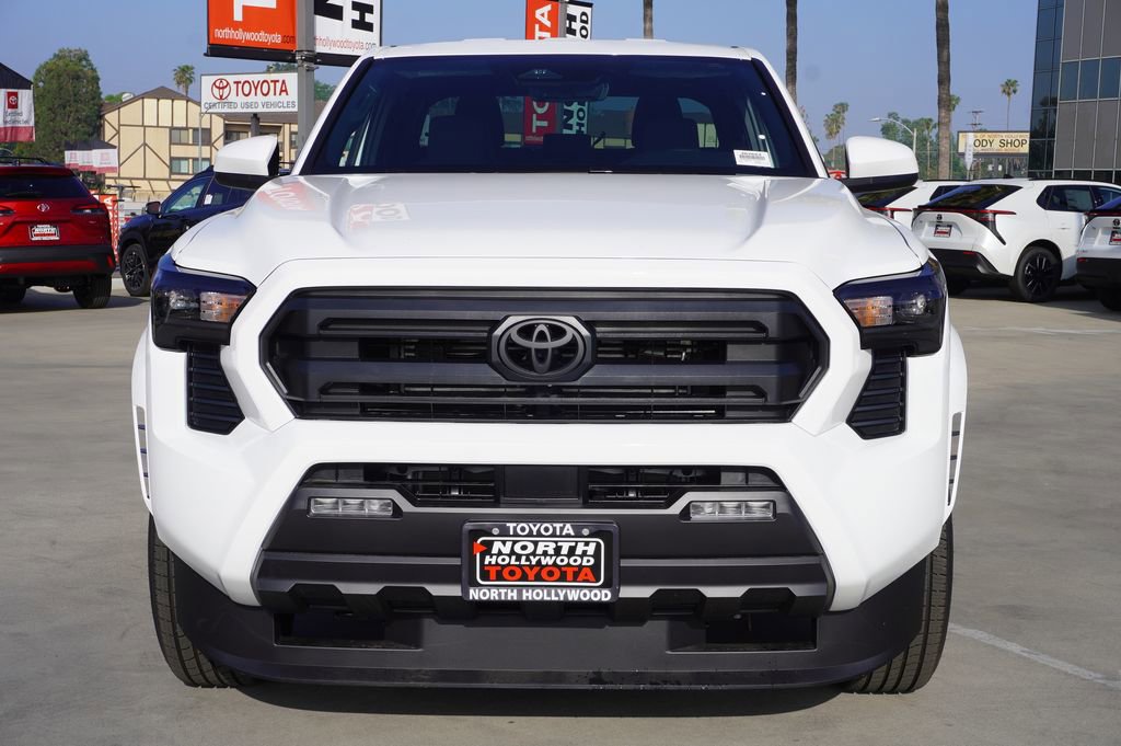 Used 2026 Toyota Tacoma SR5 image 2