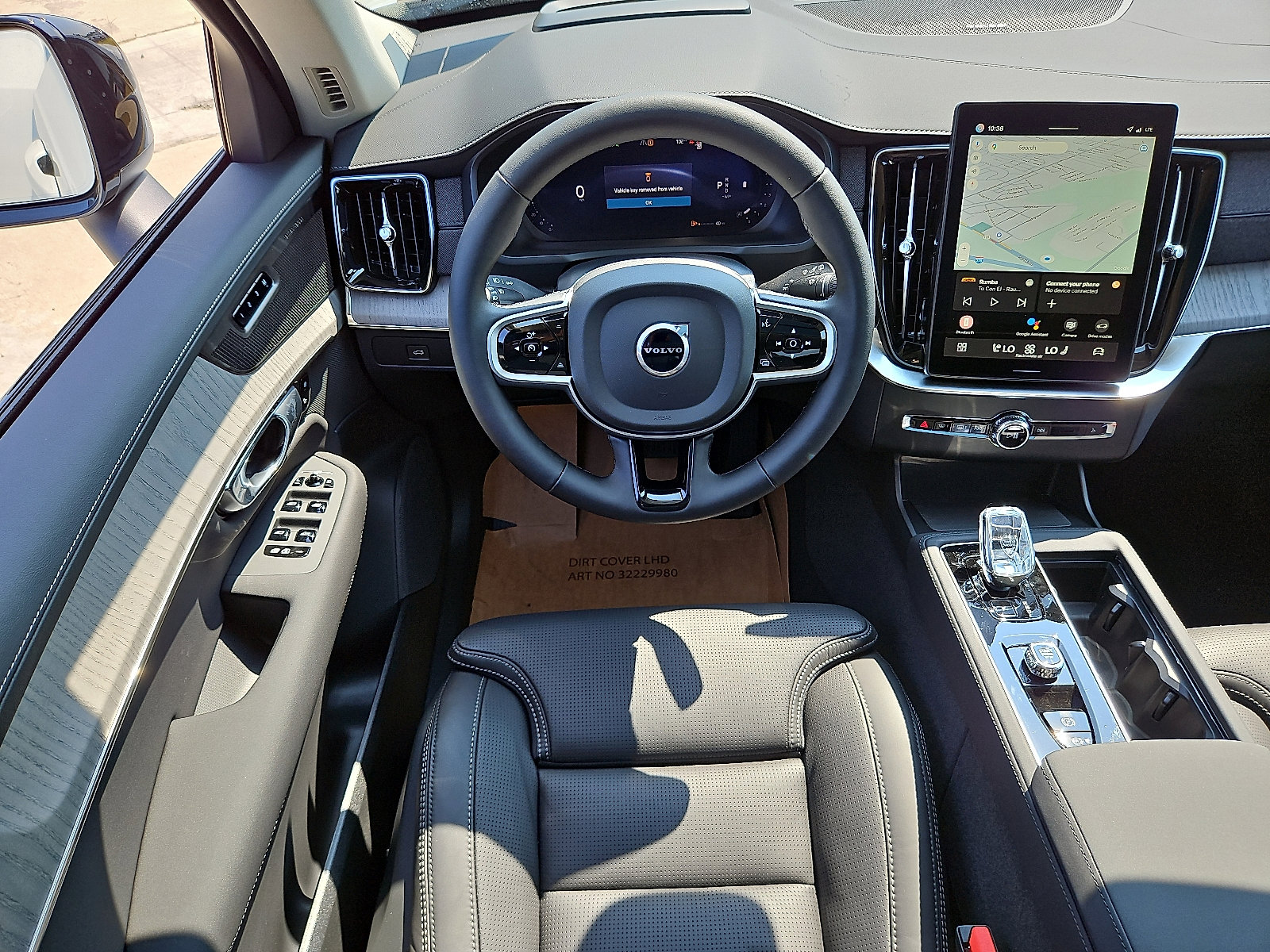 New 2026 Volvo XC90 B6 Ultra image 9