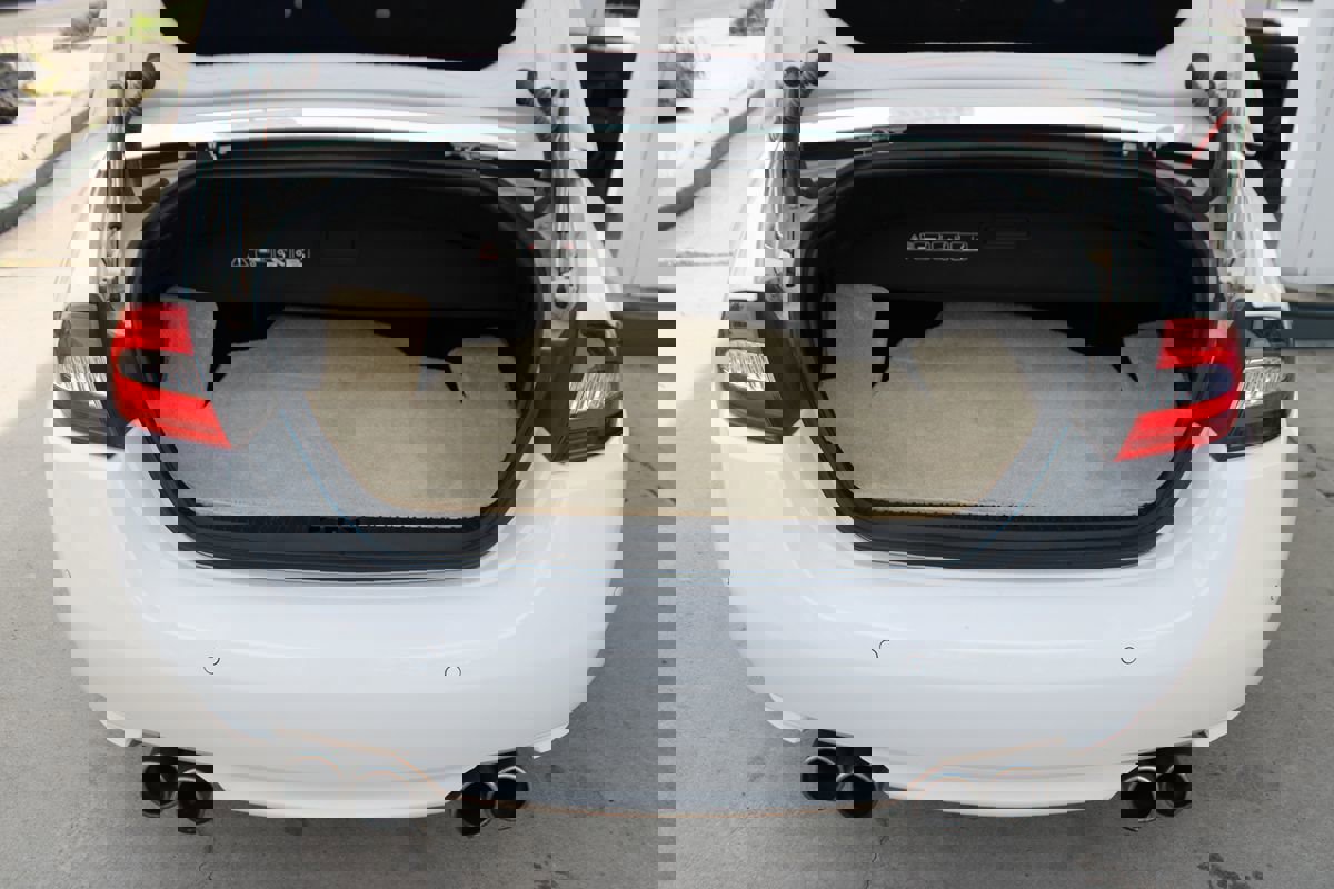 Used 2011 Jaguar XKR R image 26