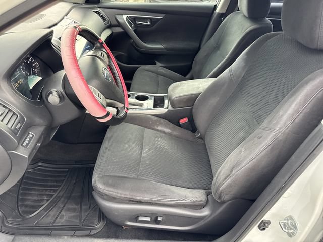 Used 2014 Nissan Altima 2.5 SV FWD image 10