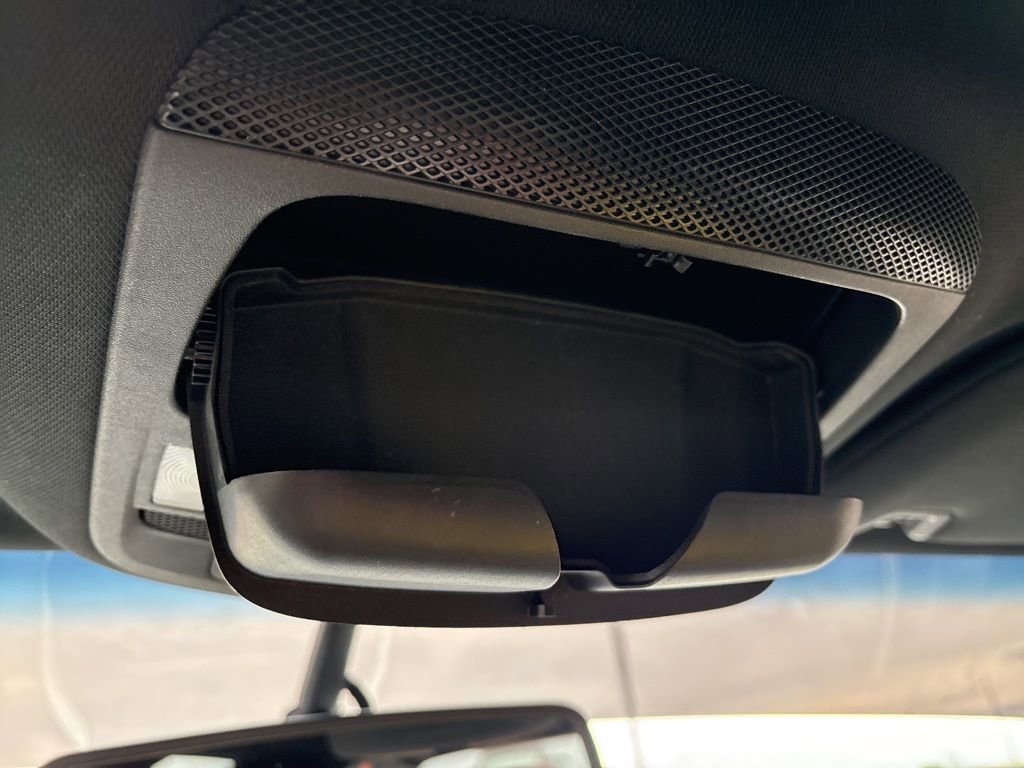 Used 2017 Lincoln MKX Premiere image 45