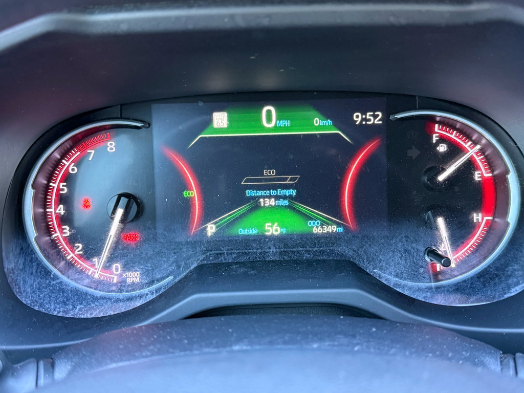 Used 2023 Toyota RAV4 LE image 33