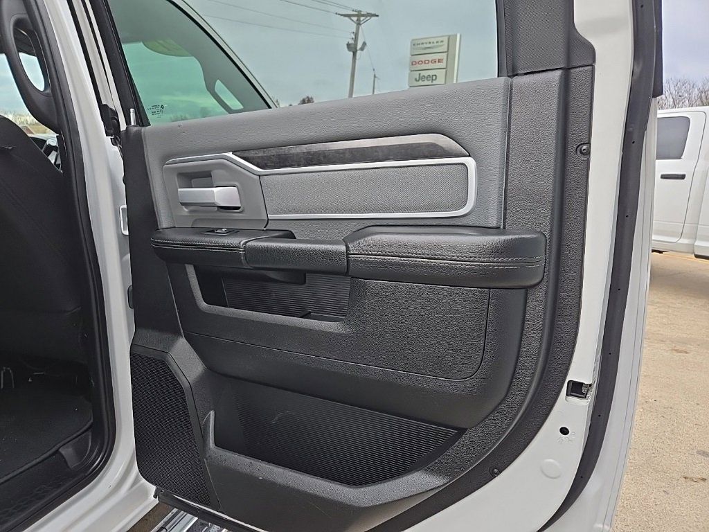 Used 2021 RAM 2500 Big Horn image 82