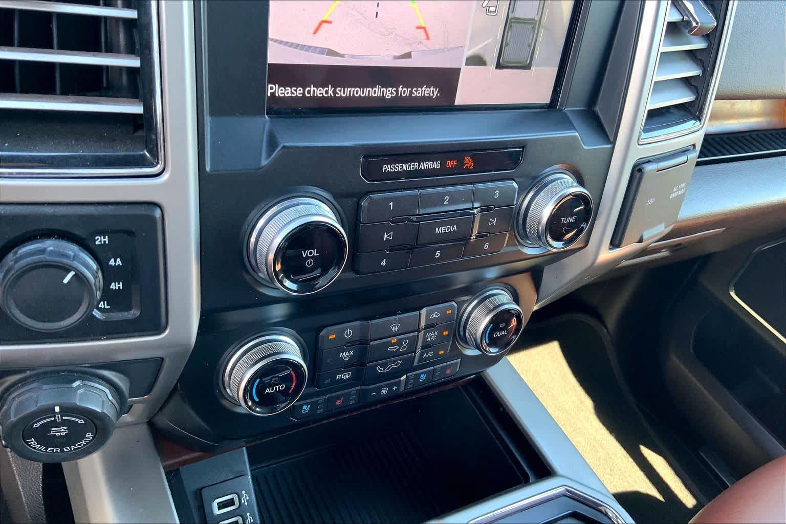 Used 2019 Ford F150 King Ranch w/ Equipment Group 601A Luxury AWD/4WD image 31