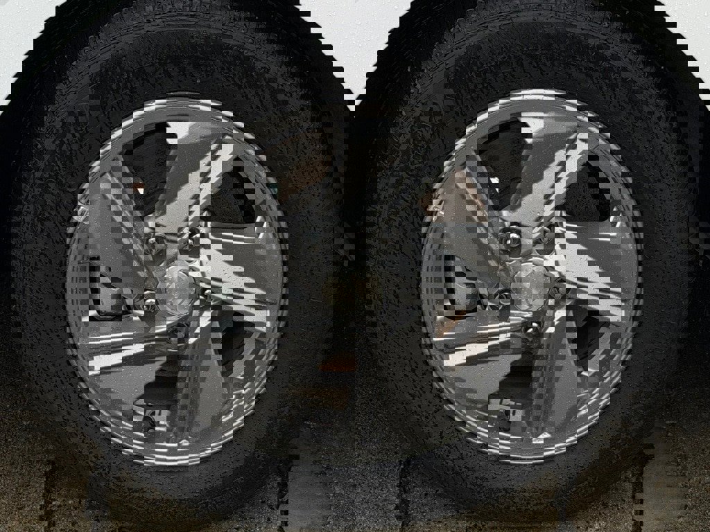 Certified 2025 Hyundai Elantra SE w/ Cargo Package image 7