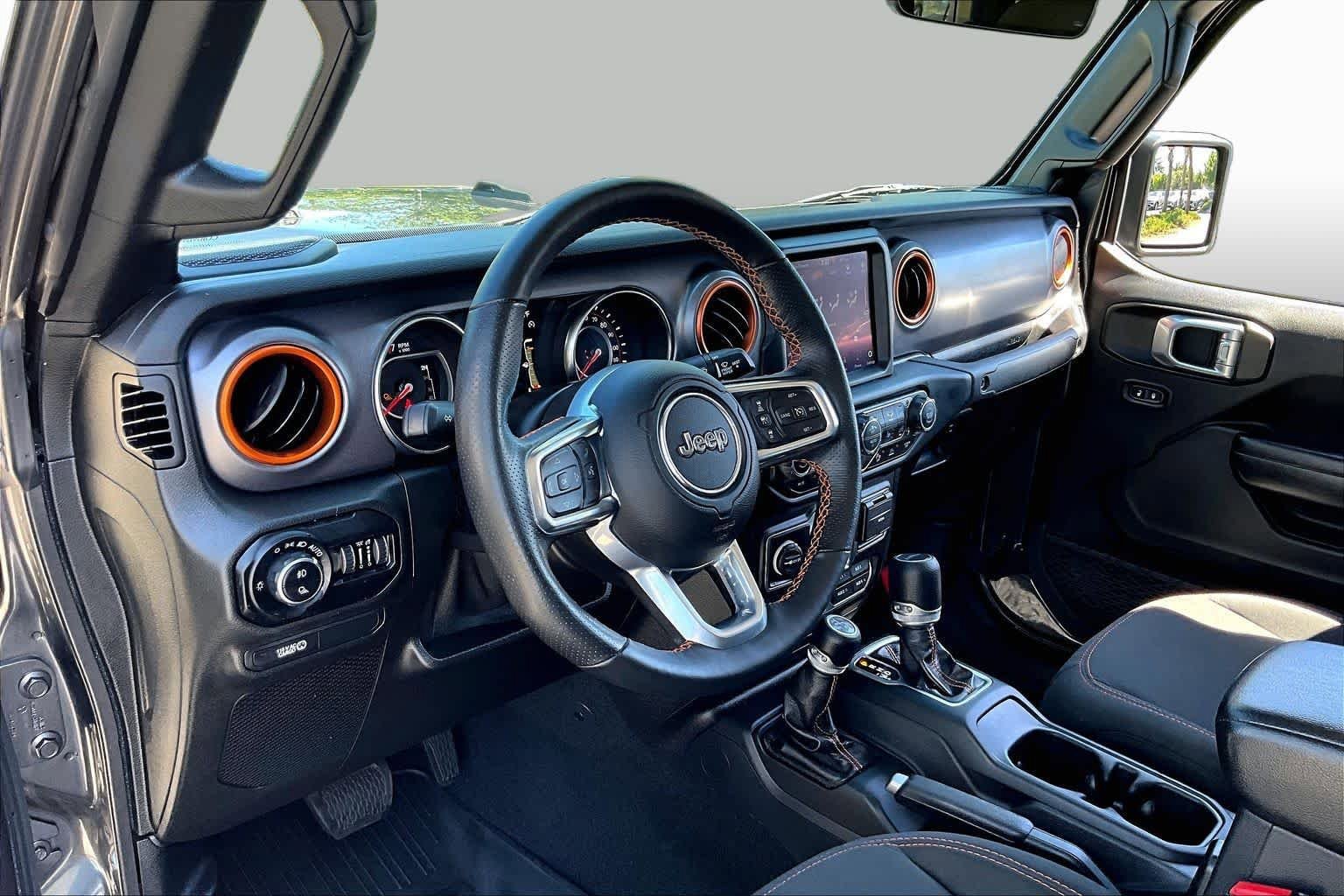 Used 2021 Jeep Gladiator Mojave AWD/4WD image 17