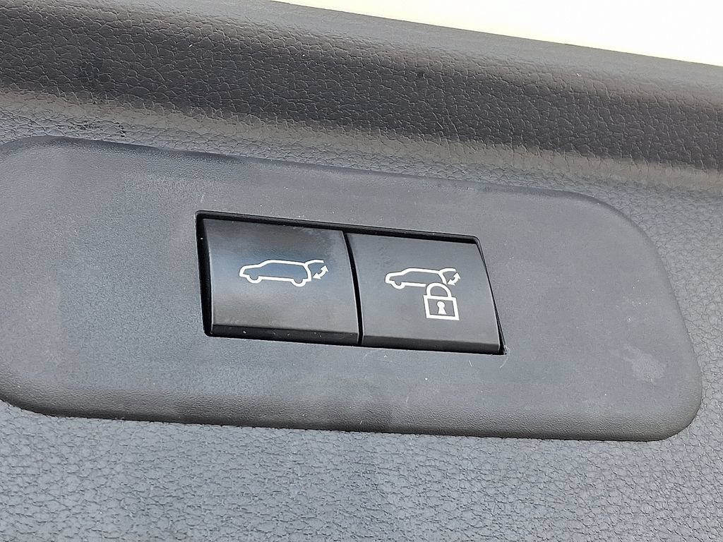 Certified 2025 Toyota Grand Highlander FWD image 30