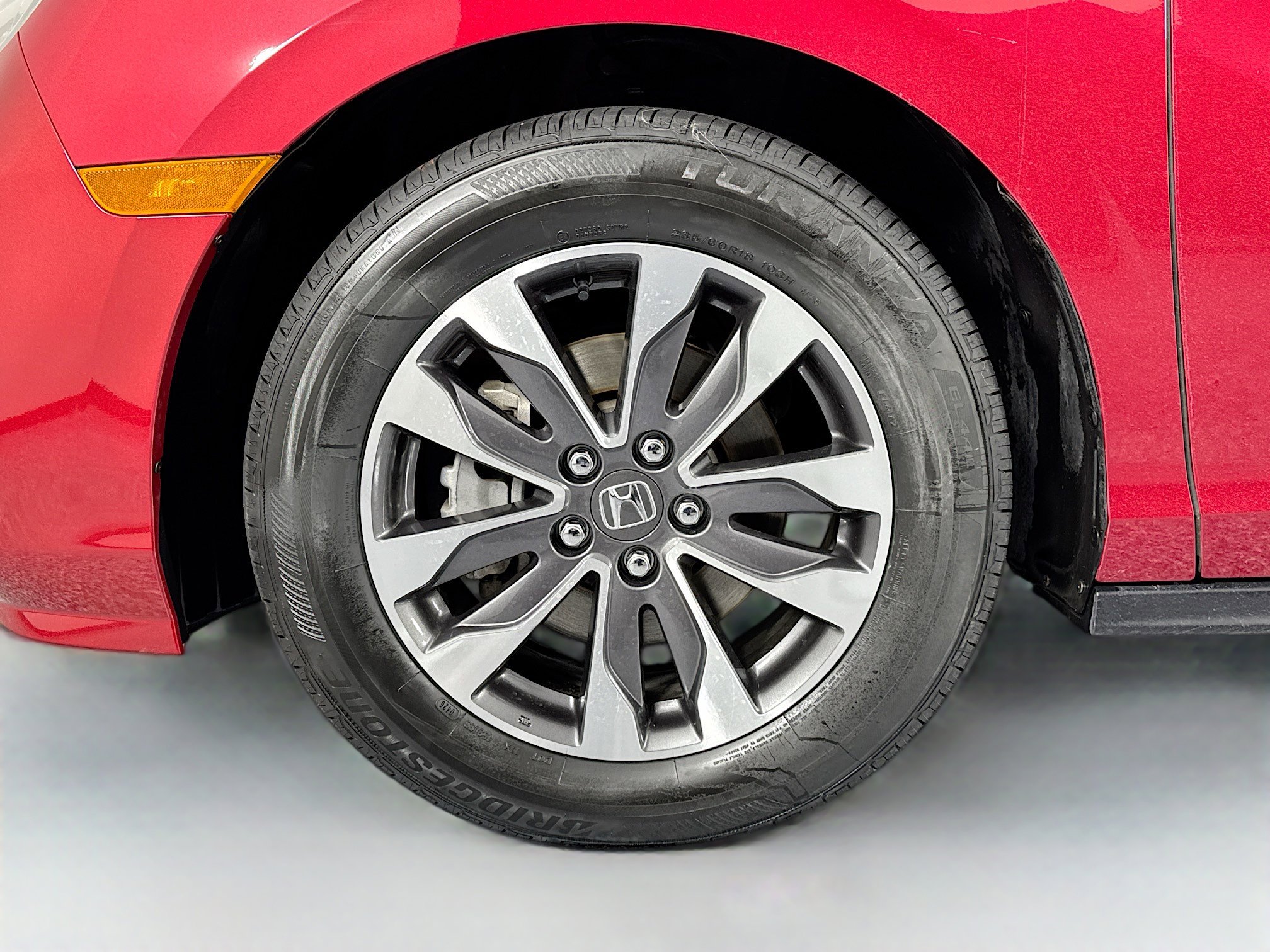 Certified 2023 Honda Odyssey EX-L image 32