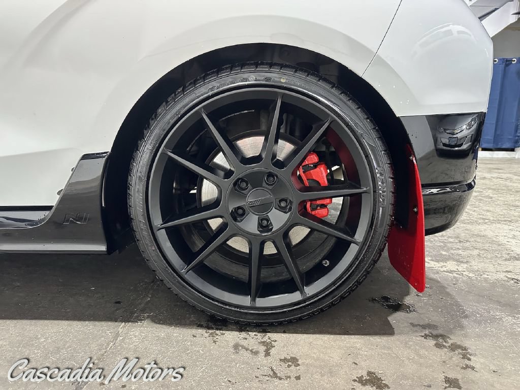 Used 2022 Hyundai Veloster N FWD image 28