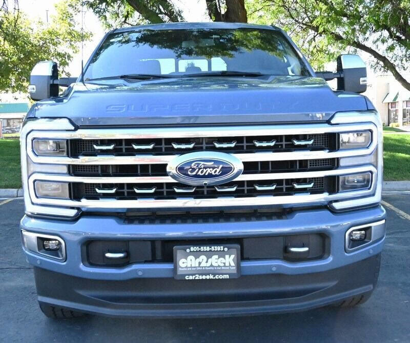 Used 2023 Ford F350 Platinum image 8