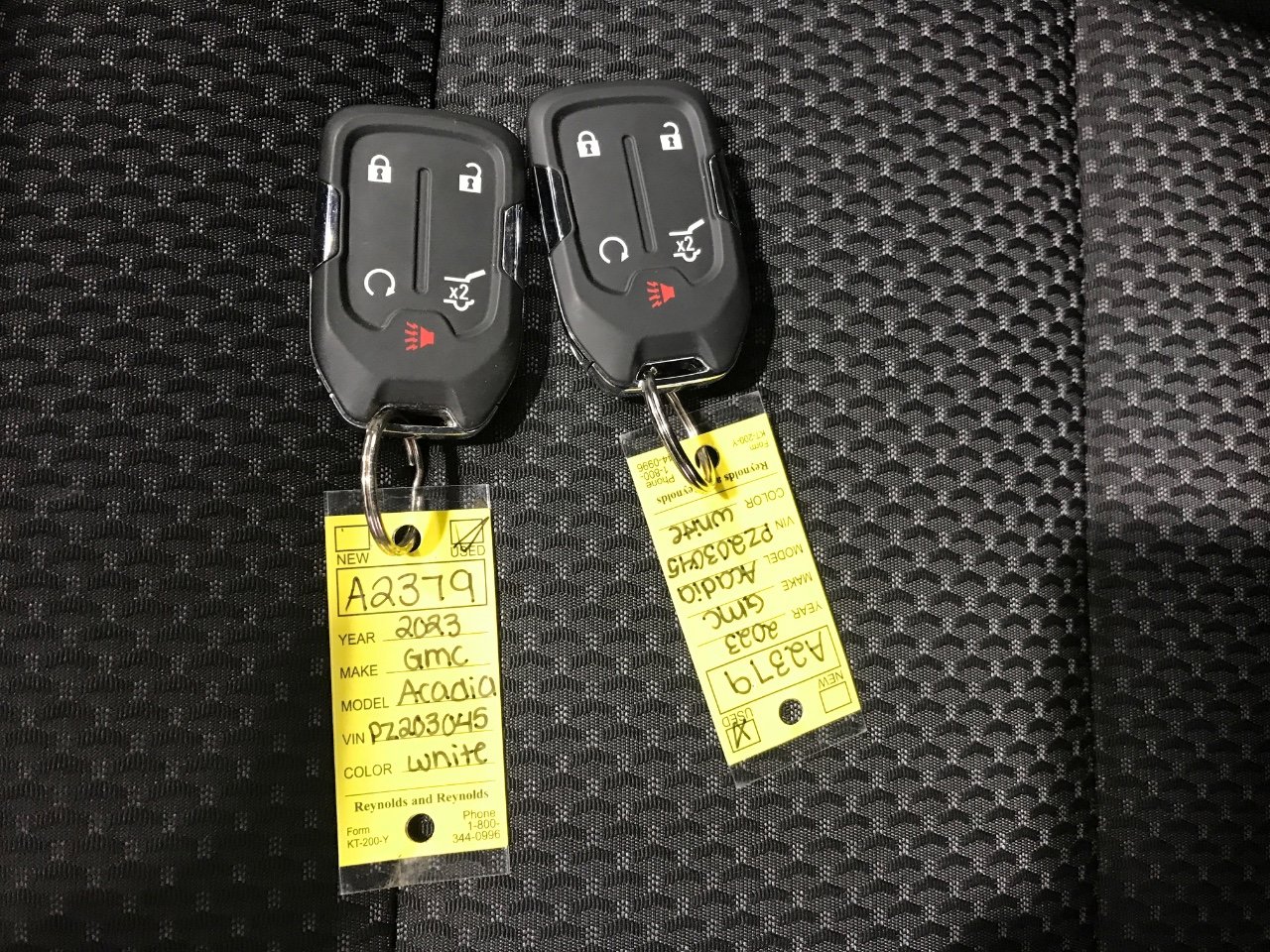 Certified 2023 GMC Acadia SLE w/ Driver Convenience Package image 28