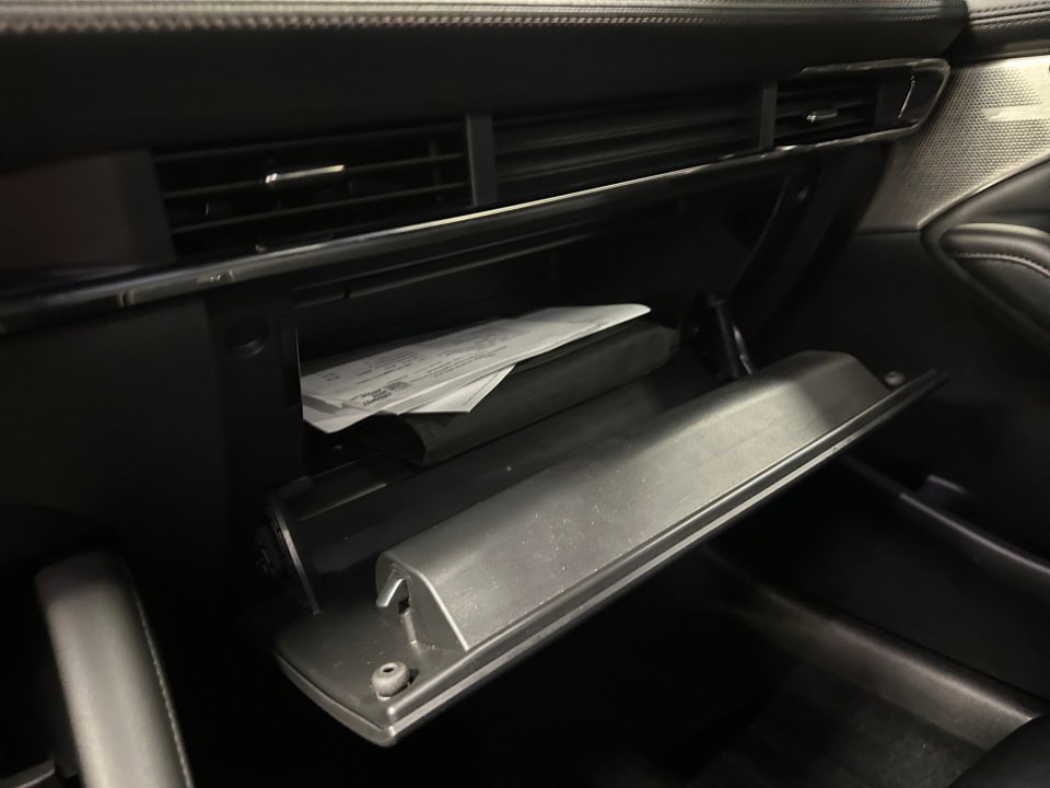 Used 2019 MAZDA MAZDA3 Hatchback w/ Preferred Package image 37