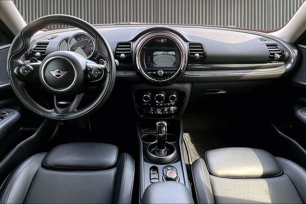 Used 2020 MINI Cooper Clubman S image 16