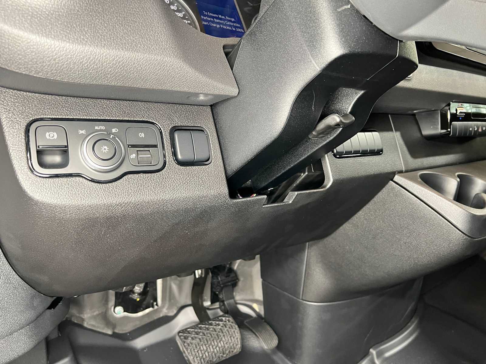 New 2025 Mercedes-Benz eSprinter 170 Cargo image 23
