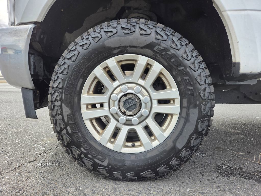 Used 2017 Ford F250 XLT image 10