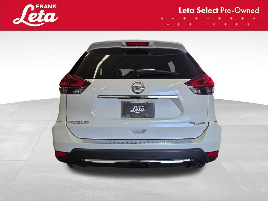 Used 2018 Nissan Rogue SL w/ Premium Package image 5