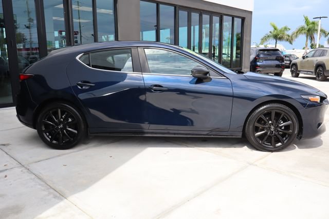 Used 2024 MAZDA MAZDA3 s FWD image 2