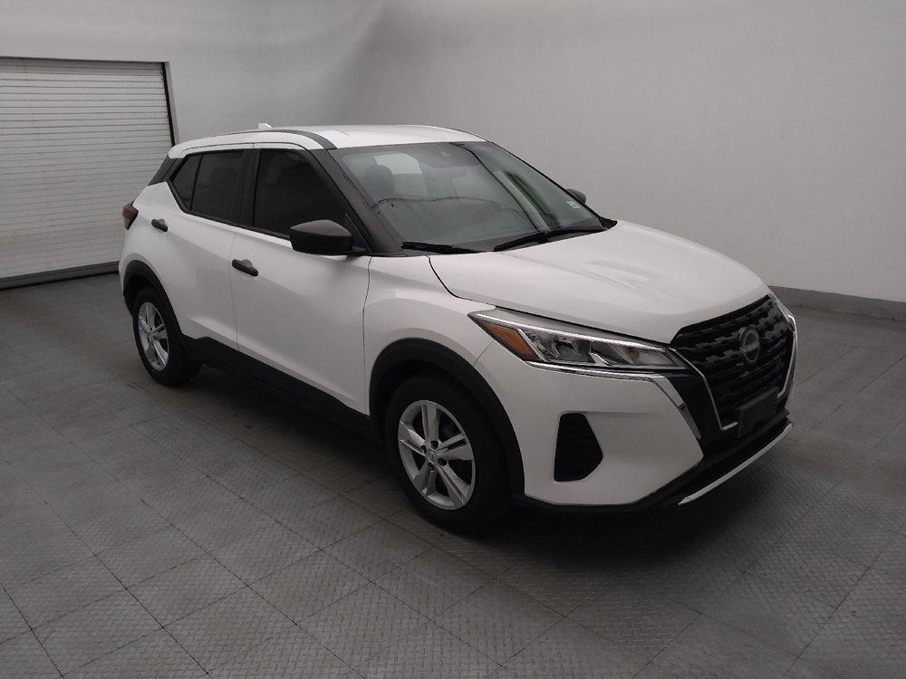 Used 2023 Nissan Kicks S FWD image 13