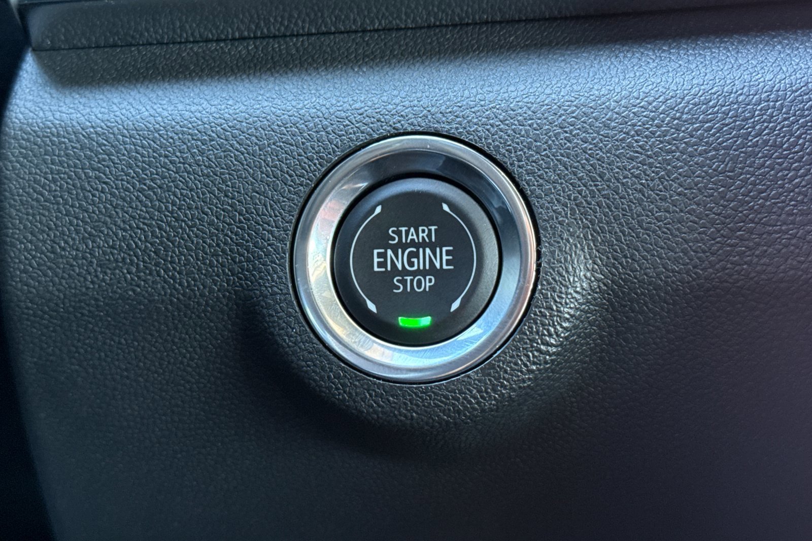 Used 2026 GMC Terrain Elevation image 29