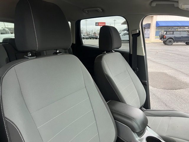 Used 2016 Ford Escape SE w/ SE Cold Weather Package image 30