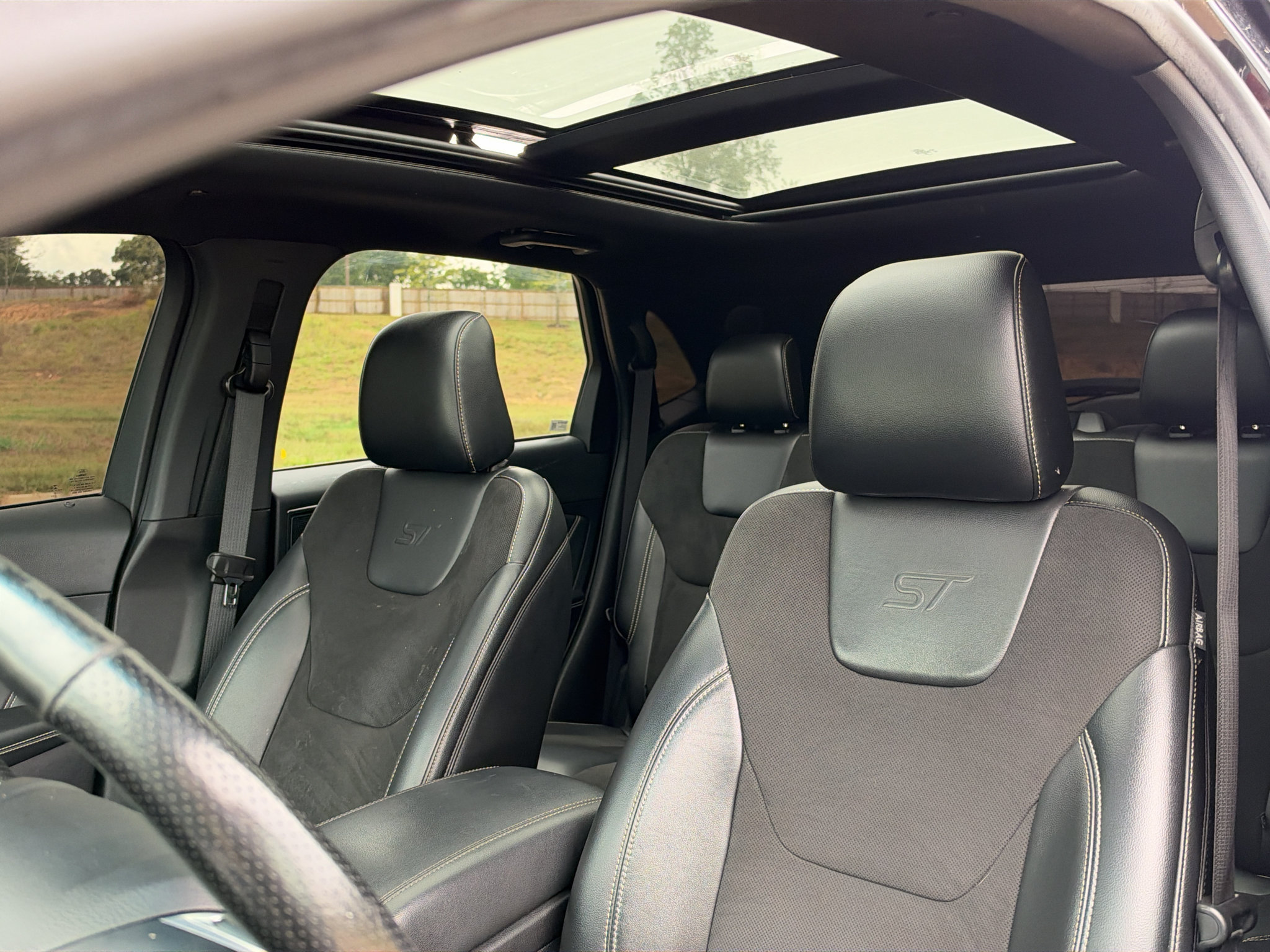 Used 2021 Ford Edge ST w/ Equipment Group 401A AWD/4WD image 13