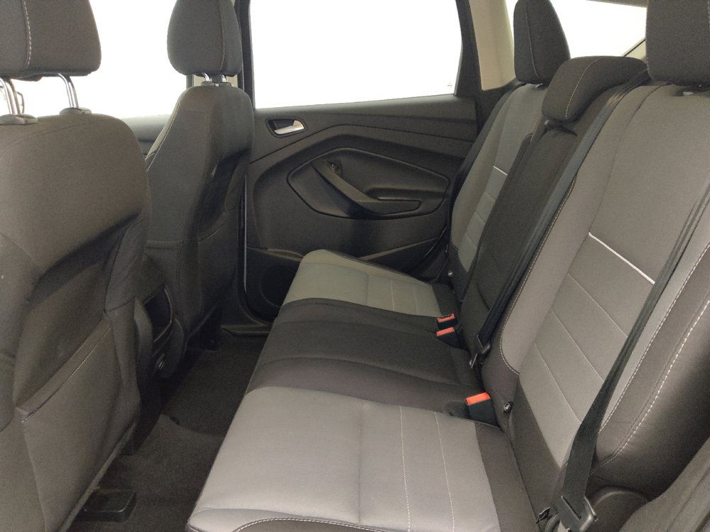 Used 2015 Ford Escape SE FWD image 18