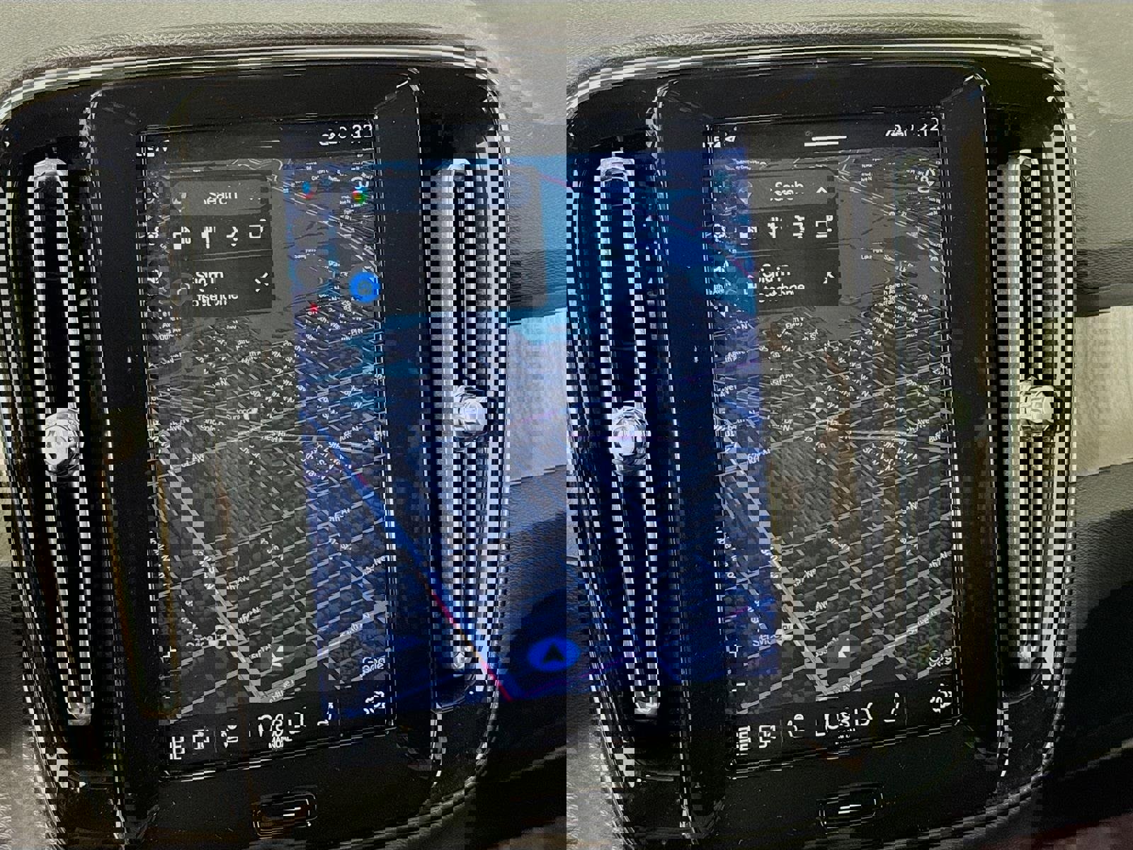 Used 2023 Volvo XC40 B4 Plus w/ Driver Assist Package image 17