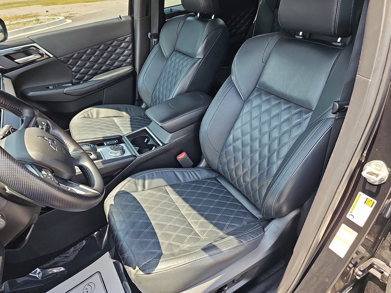 Used 2022 Mitsubishi Outlander SEL AWD/4WD image 17