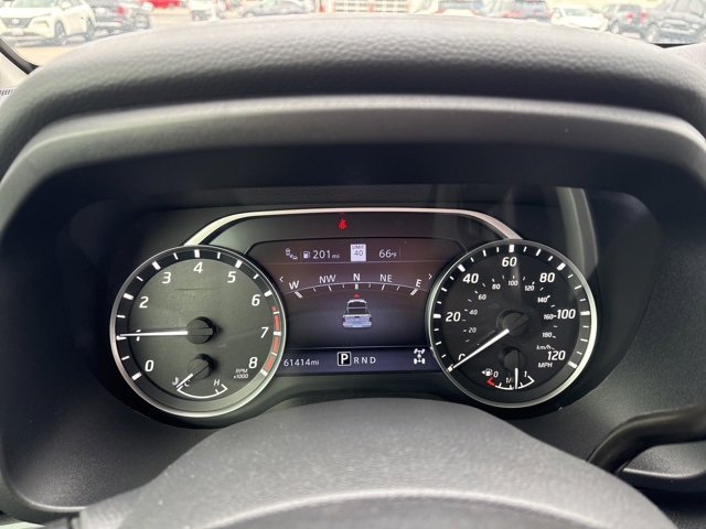 Used 2021 Nissan Titan SV w/ SV Convenience Package image 7