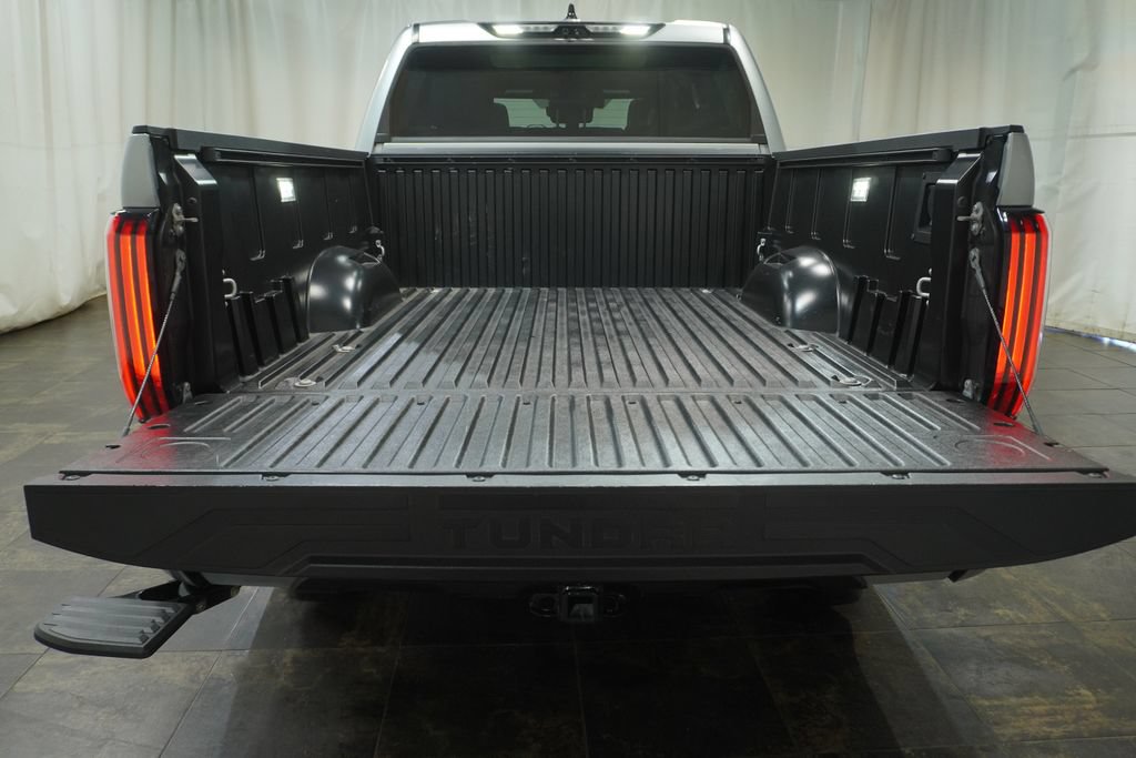 Used 2023 Toyota Tundra Platinum AWD/4WD image 6